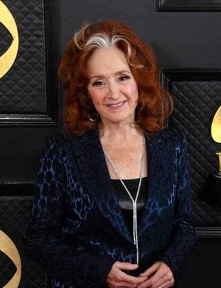 Bonnie Raitt attends the 65th annual Grammy Awards at the Crypto.com Arena in Los Angeles on Sunday, February 5, 2023.  LAP2023020590 JIMxRUYMEN
