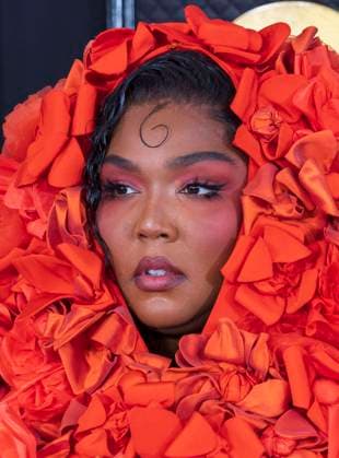 February 5, 2023, Los Angeles, California, USA: Lizzo on the red carpet of the 65th Annual Grammy Awards held on Sunday February 5, 2023 at Crypto Arena in Los Angeles, California. PI Los Angeles USA - ZUMAp124 20230205_zaa_p124_038 Copyright: xJAVIERxROJASx