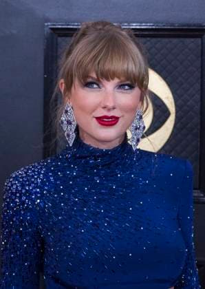 February 5, 2023, Los Angeles, California, USA: Taylor Swift on the red carpet of the 65th Annual Grammy Awards held on Sunday February 5, 2023 at Crypto Arena in Los Angeles, California. PI Los Angeles USA - ZUMAp124 20230205_zaa_p124_057 Copyright: xJAVIERxROJASx