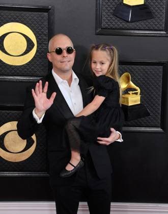 Josh Gudwin and guest attend the 65th annual Grammy Awards at the Crypto.com Arena in Los Angeles on Sunday, February 5, 2023.  LAP20230205775 JIMxRUYMEN