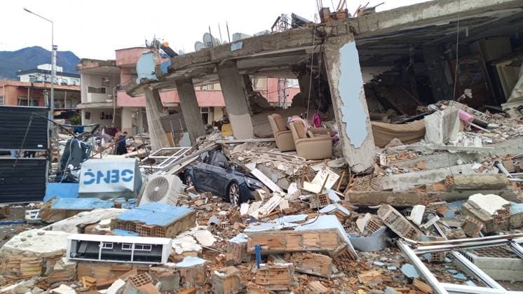 Rescue teams try to reach trapped residents inside collapsed buildings at Iskenderun in Hatay, southeast Turkey. A powerful earthquake has hit a wide area in south-eastern Turkey, near the Syrian border, killing more than 300 people and trapping many others. 17837578
