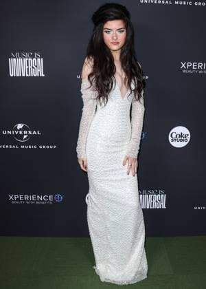 Universal Music Group 2023 65th GRAMMY Awards After Party Angelina Jordan arrives at the Universal Music Group 2023 65th GRAMMY Awards After Party held at Milk Studios Los Angeles on February 5, 2023 in Los Angeles, California, United States. Milk Studios Los Angeles, Los Angeles, California California United States  Copyright: xImagexPressxAgencyx originalFilename: collin-universa230205_np5z5.jpg
