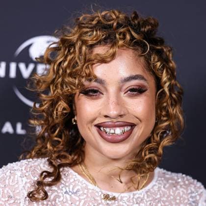 Universal Music Group 2023 65th GRAMMY Awards After Party American singer, songwriter, actress, and pianist Kiana LedÃ (Kiana Lede) arrives at the Universal Music Group 2023 65th GRAMMY Awards After Party held at Milk Studios Los Angeles on February 5, 2023 in Los Angeles, California, United States. Milk Studios Los Angeles, Los Angeles, California California United States  Copyright: xImagexPressxAgencyx originalFilename: collin-universa230205_npeLB.jpg