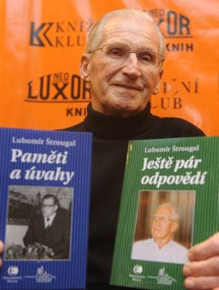 ***FILE PHOTO*** Former Czechoslovak Prime Minister Lubomir Strougal shows his books in Prague, Czech Republic, on January 5, 2012. *** Czechoslovak communist-era PM, interior, agriculture minister Strougal died aged 98, source close to his family told Czech News Agency (CTK)xonxFebruaryx6,x2023.x(CTKxPhoto KaterinaxSulova) CTKPhotoP201201050745701  CTKPhotoP201201050745701