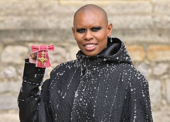 . 07 02 2023. Windsor, United Kingdom. Singer Deborah Dyer (known as Skin) with her OBE after an Investiture at Windsor Castle, United Kingdom.  xPoolx xi-Imagesx IIM-24132-0007