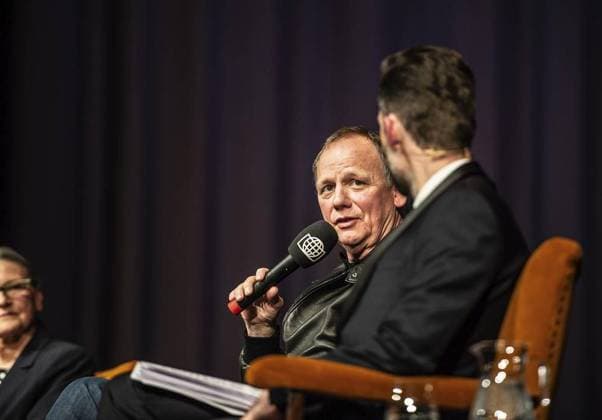 KULTUR : 100 Jahre Schauspielhaus. Talkrunde mit u.a. ehemaligen Intendanten *** NUR FÜR REDAKTIONELLE ZWECKE *** EDITORIAL USE ONLY ***<p>(v.l.) Anselm Weber. 100 Jahre Schauspielhaus. Gesprächsrunde mit: Leander Haußmann, Matthias Hartmann, Elmar Goerden, Anselm Weber, Olaf Kröck, Hermann Beil, Reinhild Hoffmann und Johan Simons. Moderation: Sonia Seymour Mikich, Vasco Boenisch. Aufgenommen am 13.04.2019 in Bochum.< p> Kultur, Kunst, Unterhaltung Deutschland NRW Bochum Copyright: VladimirxWegener *** Culture 100 Years Schauspielhaus Talk show with U a former Directors *** ONLY FOR EDITORIAL PURPOSE *** EDITORIAL USE ONLY *** P V l Anselm Weber 100 Years Schauspielhaus Round table with Leander haussmann, Matthias Hartman, Elmar Goerd Copyright: VladimirxWegener doc74wxz2yex7d6ftmm24g1 EDITORIAL USE ONLY