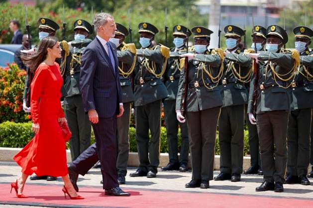 Entertainment Themen der Woche KW06 Entertainment Bilder des Tages Spain s King Felipe VI and Queen Letizia arrive at Angola s National Assembly in Luanda, Angola, 07 February 2023, on the occasion of their first state visit to sub saharan Africa. Spain s Royal couple visit Angola !ACHTUNG: NUR REDAKTIONELLE NUTZUNG!  Copyright: xLuisxTejidox GRAF301 20230208-f41ff4bb59bca26d9b8a55401bb039604af328f6