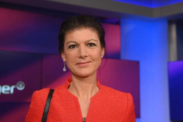 die Linken Politikerin Sahra Wagenknecht zu Gast in der ARD Talkshow Maischberger *** the left politician Sahra Wagenknecht as a guest in the ARD talk show Maischberger