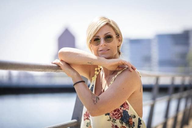 Michelle in Duisburg *** NUR FÜR REDAKTIONELLE ZWECKE *** EDITORIAL USE ONLY ***<p>Die Sängerin Michelle - Tanja Gisela Hewer - bei einem WAZ Interview am 25.06.2019 im Duisburger Innenhafen. Deutschland NRW Duisburg Copyright: DANIELxELKE *** Michelle in Duisburg *** ONLY FOR EDITORIAL PURPOSE *** EDITORIAL USE ONLY *** P the Singer Michelle Tanja Gisela Hewer at a WAZ Interview on 25 06 2019 at Duisburg Inner Harbour Germany NRW Duisburg Copyright DANIELxELKE Copyright: DANIELxELKE doc75y3camltldl2ebz972 EDITORIAL USE ONLY