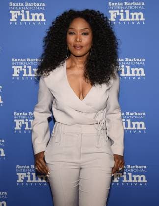 February 9, 2023, Sant Barbara, California, United Ststes: Angela Bassett attends the Montecito Award at 38th Annual Santa Barbara International Film Festival. Sant Barbara United Ststes - ZUMAb173 20230209_zap_b173_006 Copyright: xBillyxBennightx
