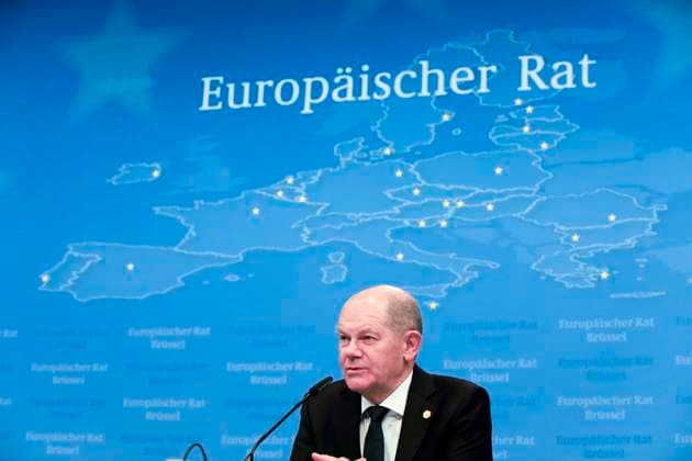 News Themen der Woche KW06 News Bilder des Tages German Chancellor Olaf Scholz held a press conference after the extraordinary EU summit in the Belgian capital.  NicolasxLandemardx xLexPictorium LePictorium_0274933