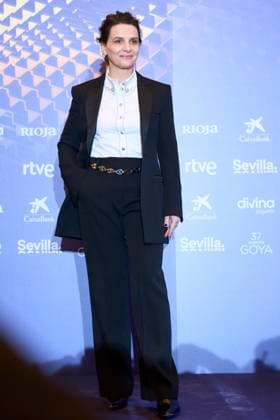February 10, 2023, Madrid, Madrid, Spain: Juliette Binoche attends a photocall as winner of International Goya Award 2023 during 37th Goya Awards at Fibes - Conference and Exhibition on February 10, 2023 in Sevilla, Spain Madrid Spain - ZUMAg15_ 20230210_zaf_g15_007 Copyright: xJackxAbuinx