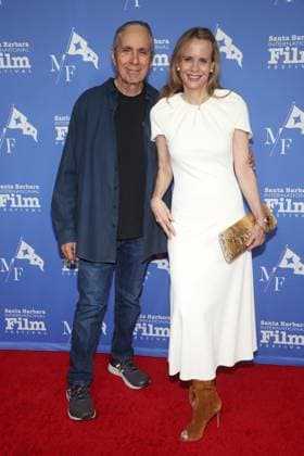 10 February 2023 -Santa Barbara, California - Victor Nu ez, Lori Singer of the Year Award - 38th Annual Santa Barbara International Film Festival held at The Arlington Theatre in Santa Barbara. Santa Barbara USA - ZUMAa123 20230210_zaa_a123_034 Copyright: xFSx
