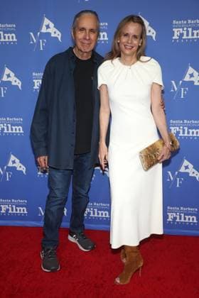 Outstanding Performer of the Year Award - 38th Annual Santa Barbara International Film Festival at The Arlington Theatre. Featuring: Victor Nunez, Lori Singer Where: Santa Barbara, California, United States When: 11 Feb 2023 Credit: Faye s Vision Cover Images Copyright: xx 52431110 EDITORIAL USE ONLY. NOT FOR USE BY NEWSPAPERS BASED IN THE UK.