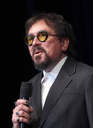 Outstanding Performer of the Year Award - 38th Annual Santa Barbara International Film Festival at The Arlington Theatre. Featuring: Roger Durling Where: Santa Barbara, California, United States When: 11 Feb 2023 Credit: Faye s Vision Cover Images Copyright: xx 52431196 EDITORIAL USE ONLY. NOT FOR USE BY NEWSPAPERS BASED IN THE UK.