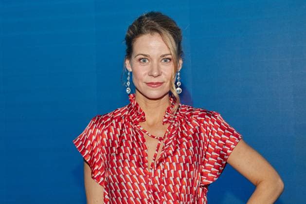 Jessica Ginkel Presentation of the Blue Flower Award 2023 by Romance TV in THE REED in Berlin on 15 02 2023 Blue Flower Award 2023