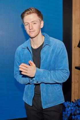 Timur Bartels Presentation of the Blue Flower Award 2023 by Romance TV in THE REED in Berlin on 15 02 2023 Blue Flower Award 2023