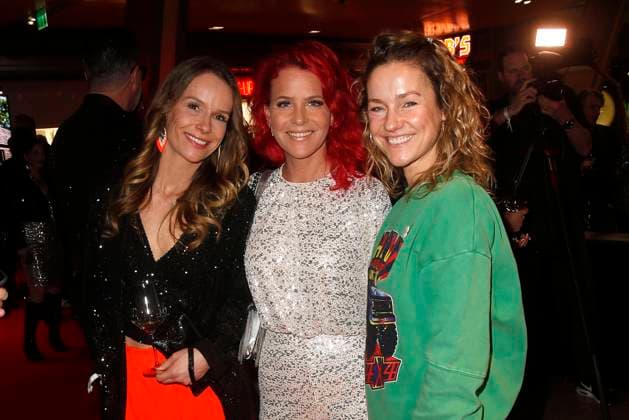 Bilder des Jahres 2023, Entertainment 02 Februar Entertainment Themen der Woche KW07 Anika Eggert, Dana Diekmeier und Rhea Harder bei der HOBÂ S Hut of Burger Opening Party am 15.02.2023 in Hamburg Hob s Hut of Burger Opening Party in Hamburg *** Anika Eggert, Dana Diekmeier and Rhea Harder at the HOBÂ S Hut of Burger Opening Party on 15 02 2023 in Hamburg Hob s Hut of Burger Opening Party in Hamburg 