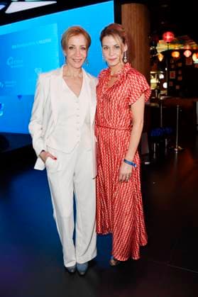 Annika Ernst and Jessica Ginkel at the presentation of the Blue Flower Award 2023 at The Reed Berlin, 15 02 2023 Foto:xN.xKubelkax xFuturexImage