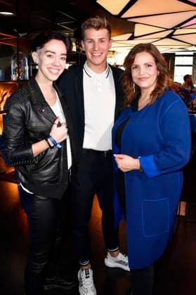 Guest, Lukas Sauer and Rebecca Immanuel at the presentation of the Blaue Blume Award 2023 at The Reed Berlin, 15 02 2023 Foto:xN.xKubelkax xFuturexImage