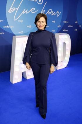 Sandra Maischberger bei der ARD Blue Hour im Rahmen der 73. Berlinale am 17.02.2023 in Berlin ARD Blue Hour im Rahmen der Berlinale 2023 in Berlin *** Sandra Maischberger at the ARD Blue Hour as part of the 73 Berlinale on 17 02 2023 in Berlin ARD Blue Hour as part of the Berlinale 2023 in Berlin 