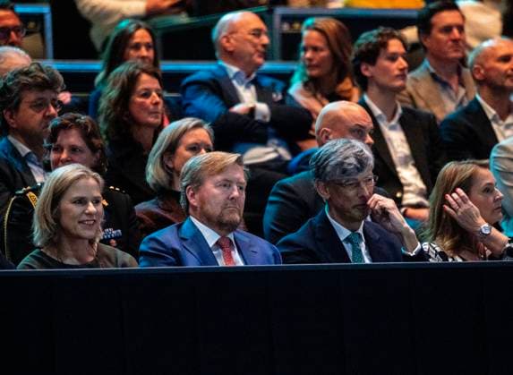 19-02-2023 Rotterdam King Willem-Alexander with Robert Swaak visited the exhibition in Rotterdam Ahoy with highlights from the history of the ATP 500 tournament and the men s singles final of the 50th edition of the ABN AMRO Open tennis tournament between Jannik Sinner and Daniil Medvedev in Rotterdam Ahoy. Â  Copyright: xPPEx