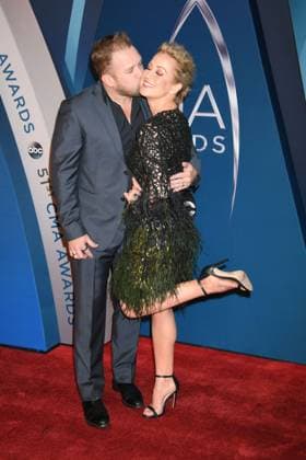 FILE PHOTO: Kyle Jacobs Dead at 49 - 08 November 2017 - Nashville, Tennessee - Kellie Pickler, Kyle Jacobs. 51st Annual CMA Awards, Country Music s Biggest Night, held at Music City Center. Nashville USA - ZUMAa123 20230219_zaa_a123_007 Copyright: xLauraxFarrx