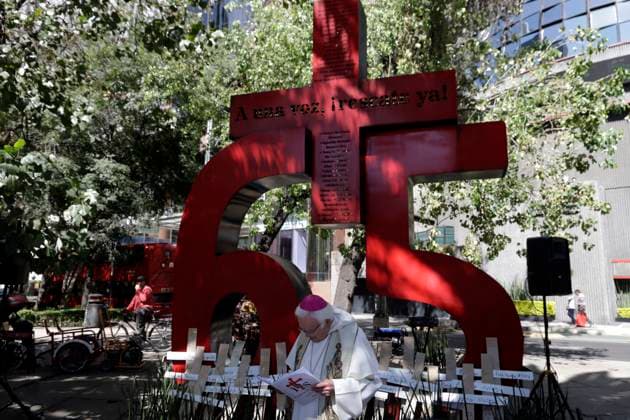 Commemoration of 17 years of the tragedy at the Pasta de Conchos mine in Mexico February 19, 2023, Mexico City, Mexico: Archbishop emeritus Raul Vera officiates mass at the anti-monument to the 65 dead miners on the 17th anniversary of the Pasta de Conchos Mine tragedy in Mexico City, Mexico. on February 19, 2023 in Mexico City, Mexico (Photo by Luis Barron Eyepix Group). Copyright: x<author >x xEyepixxGroupx LB20230219_PASTA_CONCHOS1