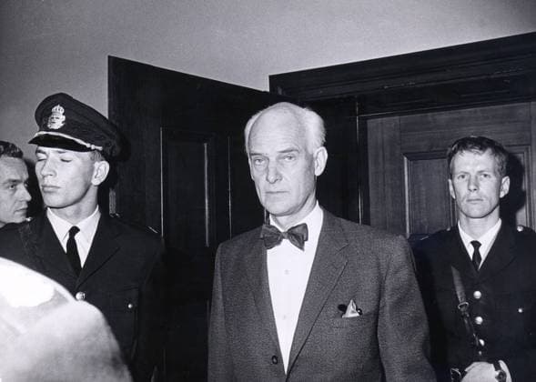 ARCHIVE 1963 Spy suspect Colonel Stig Wennerström is brought to court Wennerström was sentenced to life imprisonment for espionage SWEDEN x1047x  Copyright: xFREDDYxLINDSTRÖMx STIG WENNERSTRÖM
