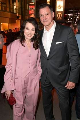 Iris Berben with partner Heiko KIesow at the NRW reception during the Berlinale 2023 73 Berlin International Film Festival at the Representation of the State of North Rhine-Westphalia Berlin, 19 02 2023 Foto:xF.xKernx xFuturexImage