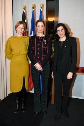 Sandra Hüller, Vicky Krieps and Rima Abdul Malak at the award ceremony of the Ordre des Arts et des Lettres to Sandra Hüller and Vicky Krieps at the Berlinale 2023 73 Berlin International Film Festival at the French Embassy Berlin, 20 02 2023. Foto:xC.xNiehausx xFuturexImage