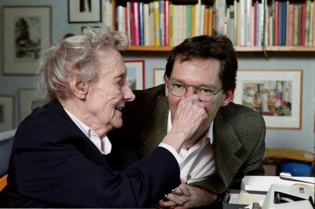 STOCKHOLM 19970404 Swedish author Astrid Lindgren during an interview by German magazine Stern at her home in Stockholm Sweden April 4, 1997. STOCKHOLM SVERIGE x1014x *** STOCKHOLM 19970404 Swedish author Astrid Lindgren during an interview by German magazine Stern at her home in Stockholm Sweden April 4, 1997 STOCKHOLM SVERIGE x1014x  Copyright: xTobiasxRöstlundx xTTx x ASTRID LINDGREN