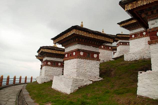 Stupas in Dochula pass, Bhutan Stupas in Dochula pass, a mountain pass of Bhutan Copyright: xZoonar.com RealityImagesx 14775353