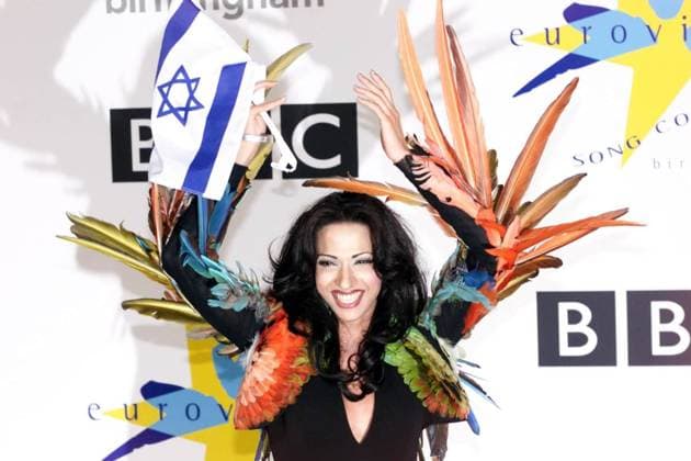 BIRMINGHAM 9MAJ 1998 - Dana International jublar efter vinsten i Eurovisionsschlagerfinalen i Birmingham pa lördagen. BIRMINGHAM UK x1014x *** BIRMINGHAM 9MAY 1998 Dana International cheers after winning the Eurovision Song Contest Final in Birmingham on Saturday BIRMINGHAM UK x1014x  Copyright: xTobiasxRöstlundx