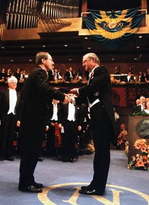 STOCKHOLM 10 DEC 99 - The Nobel prize - Professor Gerardus t Hooft of the Netherlands receives 1999 Nobel prize in Physics from the hand of Swedish King Carl Gustaf (right) at a ceremony at Stockholm Concert Hall today, Friday December 10, 1999. t Hooft shares the prize with Martinus J.G. Veltman. The amount of the Nobel Prize Award this year is SEK 7, 900, 000. STOCKHOLM SVERIGE PB-KOD:1030 x1030x *** STOCKHOLM 10 DEC 99 The Nobel prize Professor Gerardus t Hooft of the Netherlands receives 1999 Nobel prize in Physics from the hand of Swedish King Carl Gustaf right at a ceremony at Stockholm Concert Hall today, Friday December 10, 1999 t Hooft shares the prize with Martinus J G Veltman The amount of the Nobel Prize Award this year i  Copyright: xJonasxEkströmer TTx NOBEL 1999 KONSERTHUSET