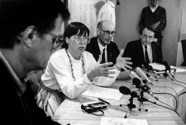 STOCKHOLM 1986 04 28 Minister of Energy Birgitta Dahl, Social Democrats, and Director General of Vattenfall Carl Erik Nyquist announce at a press conference at the Ministry of Industry in Stockholm April 28, 1986 that there is no radioactive leakage at the Forsmark nuc  Copyright: xRolfxHamilton TTx BIRGITTA DAHL TJERNOBYOLYCKAN 1986