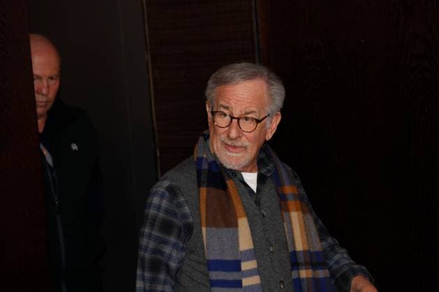 Berlinale Photo Call for the award of the Golden Bear to Steven Spielberg Steven Spielberg at the Photo Call for the award of the Golden Bear to Steven Spielberg and the German premiere of The Fabelmans at the 73 Berlinale at the Grand Hyatt Hotel in Berlin Copyright: xEventpressxGolejewskix