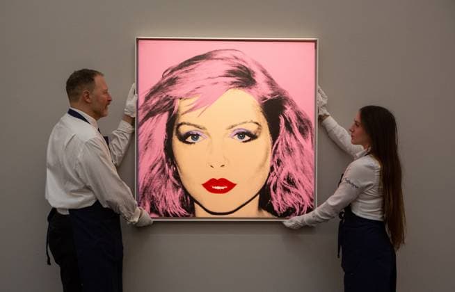 February 22, 2023, London, England, United Kingdom: Andy Warhol s Bubblegum Pink Portrait of Pop Icon Debbie Harry, est. Ã‚Â£4-6 million, is seen ahead of Sotheby s Auctions of Modern & Contemporary Art in London. London United Kingdom - ZUMAs262 20230222_zip_s262_043 Copyright: xTayfunxSalcix