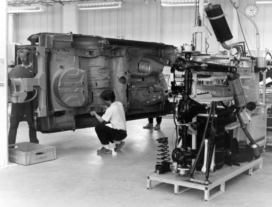 UDDEVALLA 1989 Arbete pa Volvo i Uddevalla 1989 Foto SCANPIX Kod: 190 Uddevalla Sverige x190x *** UDDEVALLA 1989 Work at Volvo in Uddevalla 1989 Photo SCANPIX Code 190 Uddevalla Sweden x190x  Copyright: xTTx VOLVO UDDEVALLA