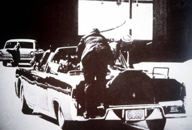 SCANPIX SWEDEN 19631122 Dallas US President John F Kennedy is assassinated in Dallas on 22 November 1963 Jacqueline Kennedy crawls backwards in her car after John F Kennedy is hit by two shots to the head Photo SCANPIX CODE 20360 x20360x  Copyright: xTTx 20360