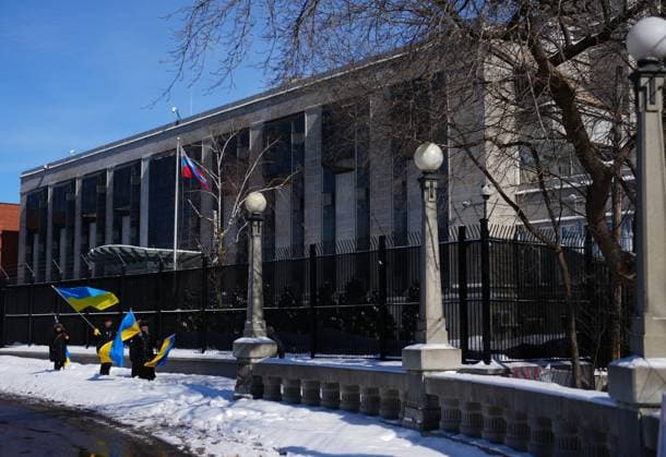 February 24, 2023, Ottawa, Ontario, Canada: People demonstrate against the war in the Ukraine in front of the Russian embassy in Ottawa on Friday, Feb. 24, 2023. Ottawa Canada  - ZUMAc35_ 20230224_zaf_c35_027 Copyright: xSeanxKilpatrickx
