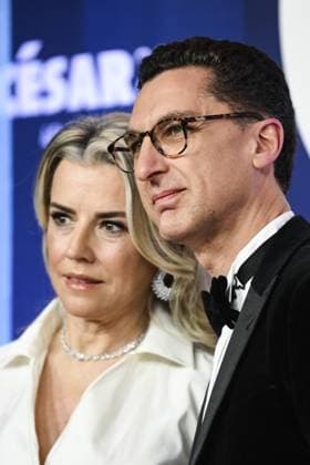 Maxime Saada et sa femme Sylvie CELEBRITES : 48e Ceremonie des Cesar - Tapis Rouge - 24 02 2023 JBAutissier Panoramic 