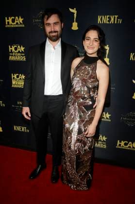 24 February 2023 -Beverly Hills, California - Ben Shattuck, Jenny Slate. Hollywood Critics Association s 2023 HCA Film Awards held at Beverly Wilshire, A Four Seasons Hotel in Beverly Hills. Beverly Hills USA - ZUMAa123 20230224_zaa_a123_328 Copyright: xFSx
