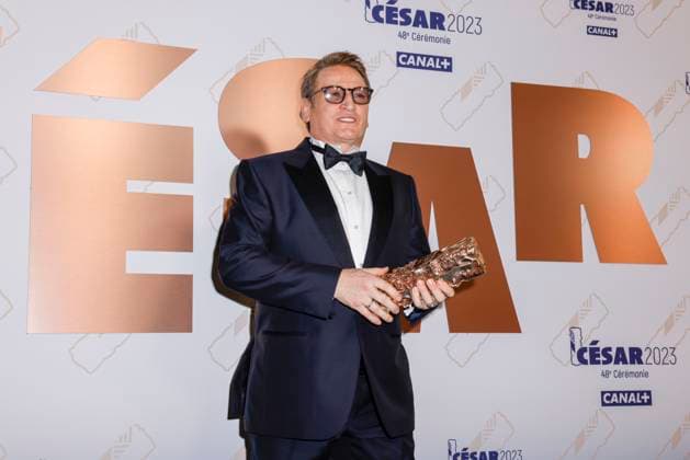 Benoit Magimel, Cesar du meilleur acteur - 48e ceremonie des Cesar a l Olympia, Paris, France, le 25 02 2023. 288994 2023-02-25 Ile de France Paris France  Copyright: xThierryxStefanopoulos MPPx STAR_288994_052