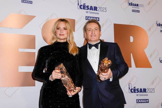 Virginie Efira, Cesar de la meilleure actrice et Benoit Magimel, Cesar du meilleur acteur - 48e ceremonie des Cesar a l Olympia, Paris, France, le 25 02 2023. 288994 2023-02-25 Ile de France Paris France  Copyright: xThierryxStefanopoulos MPPx STAR_288994_072