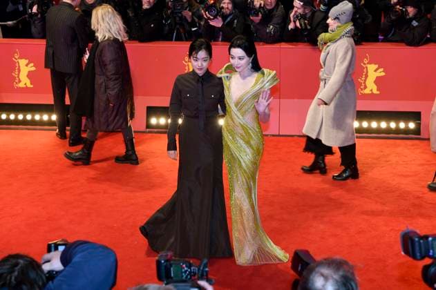 Lee Joo young and Fan Bingbing at the Closing Ceremony with Award Ceremony at the Berlinale 2023 73 Berlin International Film Festival at the Berlinale Palast Berlin, 25 02 2023 Foto:xC.xNiehausx xFuturexImage