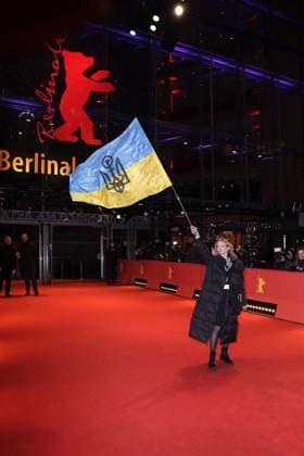 Ukraine solidarity and sympathy expression on the red carpet upon arrival to the closing ceremony at the Berlinale Palace of 73 Berlinale International Film Festival on 25 02 2023 in Berlin Berlinale 2023 closing ceremony Closing Ceremony Night