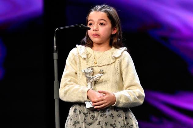 Sofia Otero with the Silver Bear for Best Acting Performance in a Leading Role for 20 000 especies de abejas 20,000 Species of Bees at the Closing Ceremony with Awards Ceremony at the Berlinale 2023 73 Berlin International Film Festival at the Berlinale Palast Berlin, 25 02 2023. Foto:xN.xKubelkax xFuturexImage