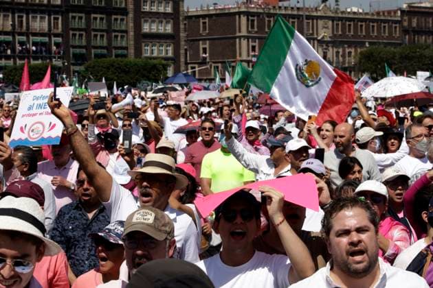 Thousands of people participate in the protest: INE is not touched!, in Mexico February 26, 2023, Mexico City, Mexico: Thousands of people participate in the rally, The INE (National Electoral Institute) does not touch! in the Zocalo in Mexico City. on February 26, 2023 in Mexico City, Mexico (Photo by Luis Barron Eyepix Group). Copyright: xLuisxBarronx xEyepixxGroupx LB20230226_INE_PLANB15