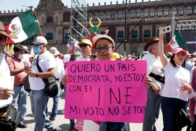 Thousands of people participate in the protest: INE is not touched!, in Mexico February 26, 2023, Mexico City, Mexico: Thousands of people participate in the rally, The INE (National Electoral Institute) does not touch! in the Zocalo in Mexico City. on February 26, 2023 in Mexico City, Mexico (Photo by Luis Barron Eyepix Group). Copyright: xLuisxBarronx xEyepixxGroupx LB20230226_INE_PLANB17